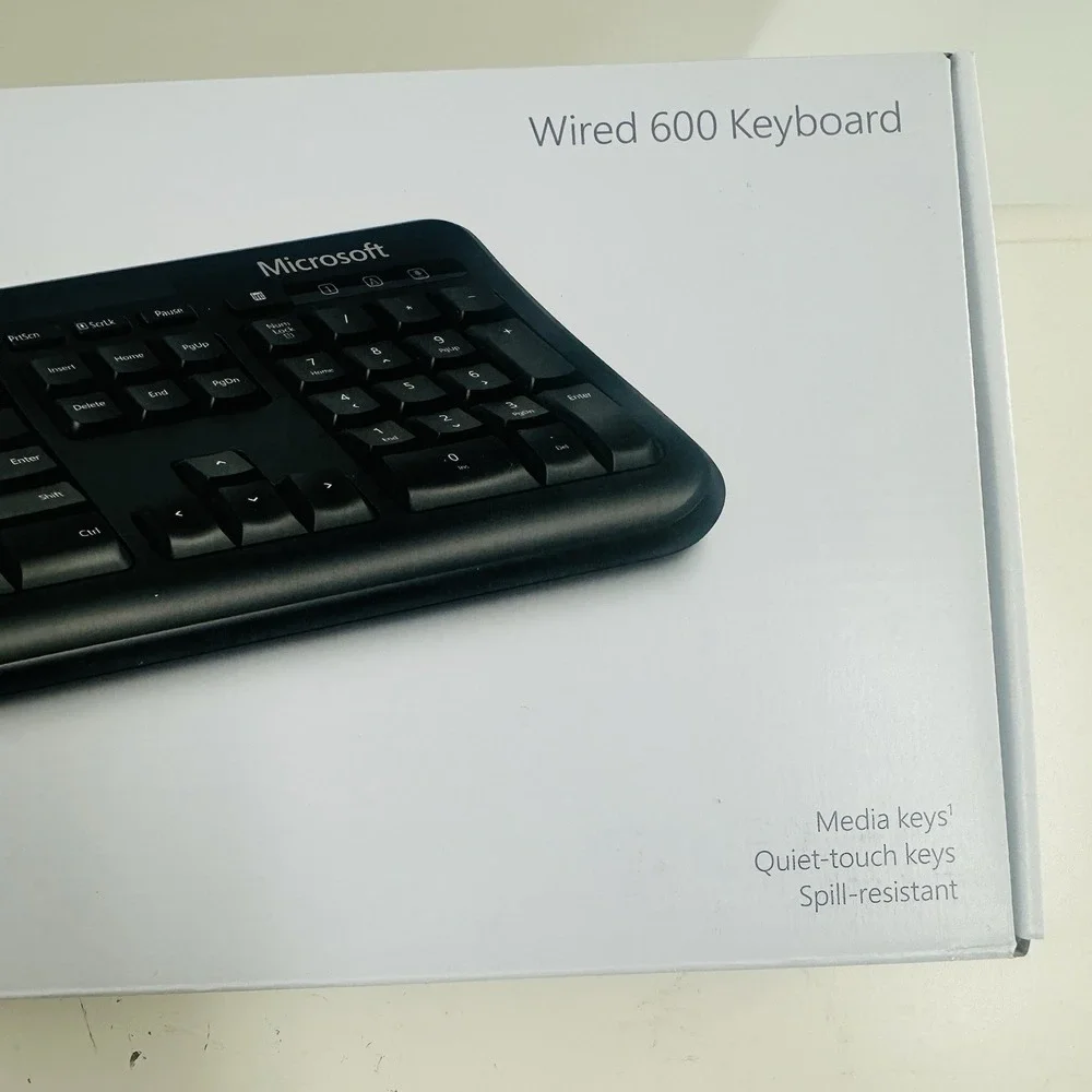 Microsoft Wired Keyboard 600 ANB00001 Wired New Black w Box‎